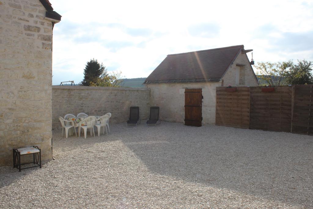 Charmante Maison Pierres 1768 Polisy Экстерьер фото